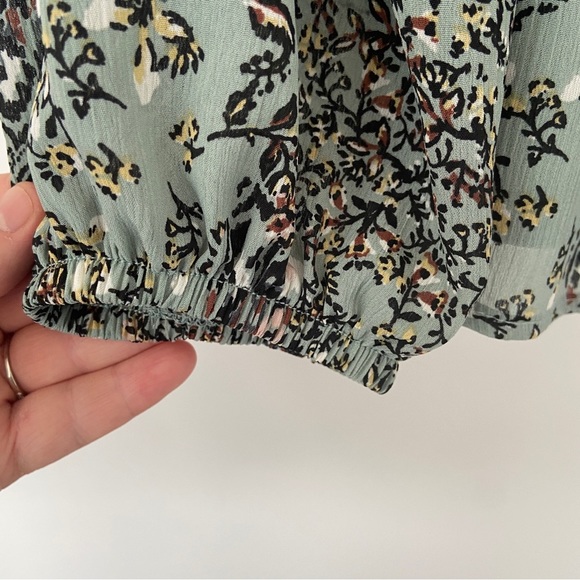 MAURICES SAGE GREEN/RUST/YELLOW POET BLOUSE WITH RUFFLE NECK, BISHOP SLEEVES, XS - Picture 5 of 11